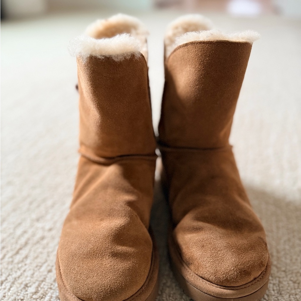 UGG constantine sheepskin lined boot - image 2